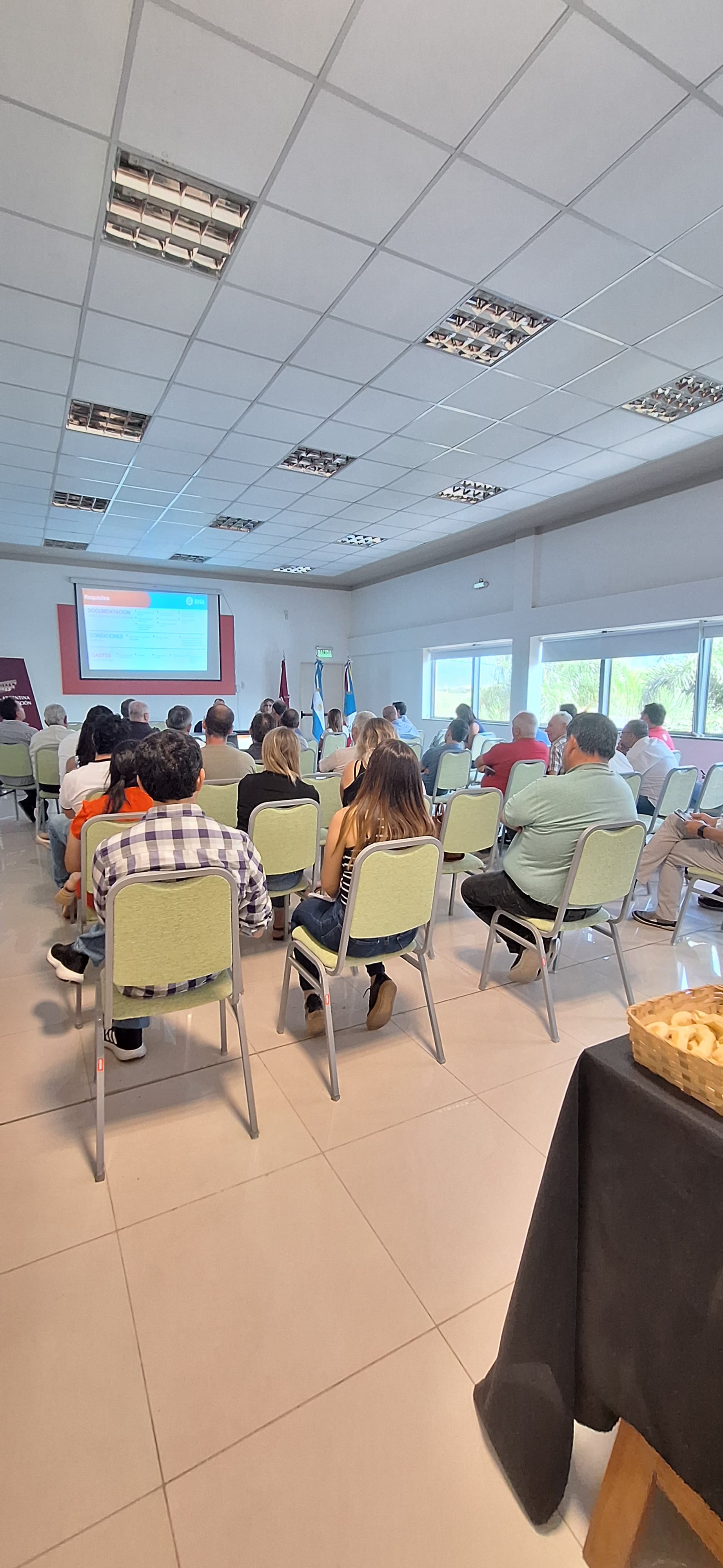 Encuentro por el desarrollo del sector de construcción 