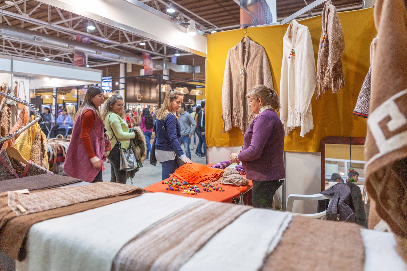 Pabellón de Artesanías: festival de creaciones catamarqueñas y de todo el país