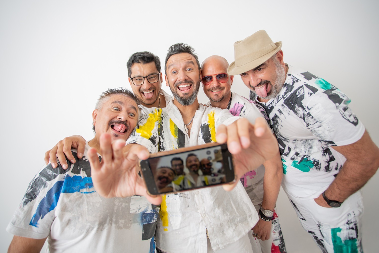 Los Tekis llegan con su carnaval de invierno a la Fiesta del Poncho