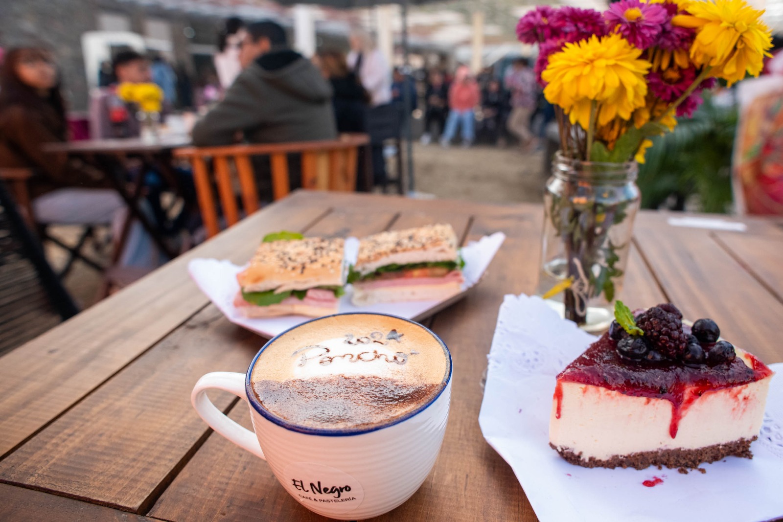 El Patio de las Cafeterías, para una pausa con sabores y aromas en el Predio Ferial