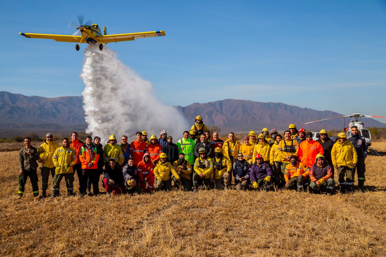 Capacitación en Medios Aéreos para Combatir Incendios Forestales