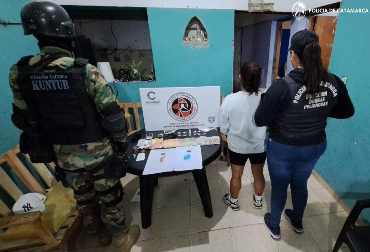 Tras un allanamiento policías secuestran droga y dinero en efectivo 