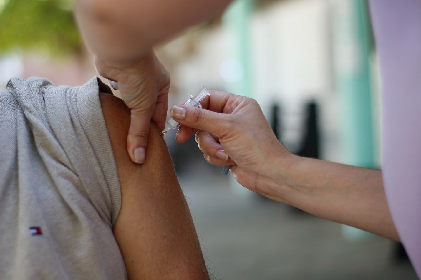 Salud amplia Vacunación contra el Dengue