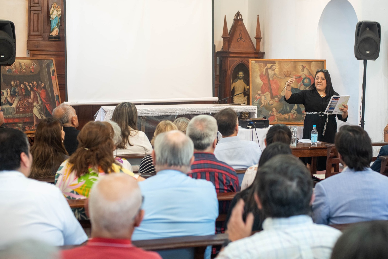 Restauraron obras de arte religioso del siglo XVIII en el oratorio de los Acuña