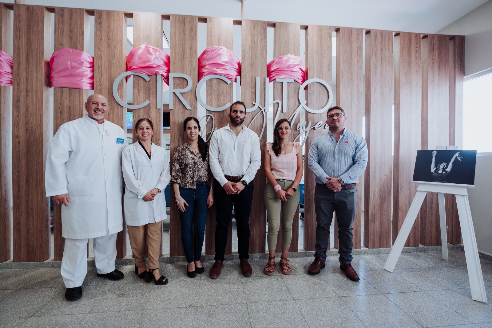 “Rosa todo el año” en el Sanatorio Pasteur