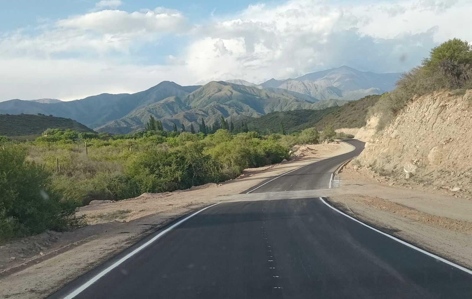 Andalgalá: la pavimentación a Potrero en su tramo final y se avanzará con un plan de asfaltado