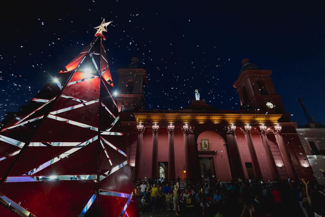 La Capital invita a encender juntos el espíritu de la navidad con un  espectáculo único